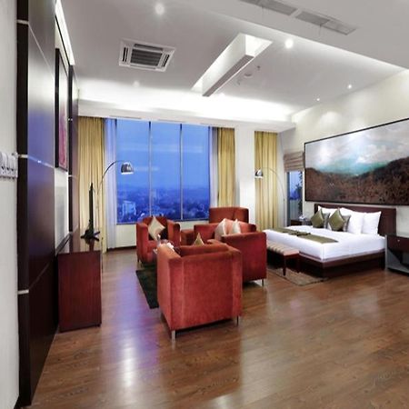 Grand Candi Hotel Σεμαράνγκ Εξωτερικό φωτογραφία