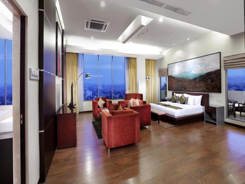 Grand Candi Hotel Σεμαράνγκ Εξωτερικό φωτογραφία