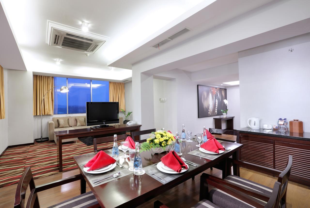Grand Candi Hotel Σεμαράνγκ Εξωτερικό φωτογραφία