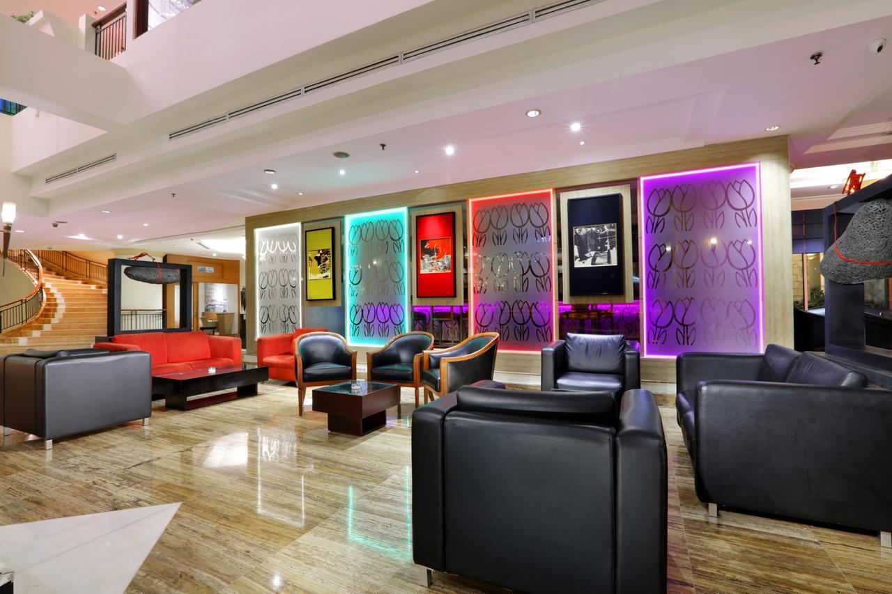 Grand Candi Hotel Σεμαράνγκ Εξωτερικό φωτογραφία