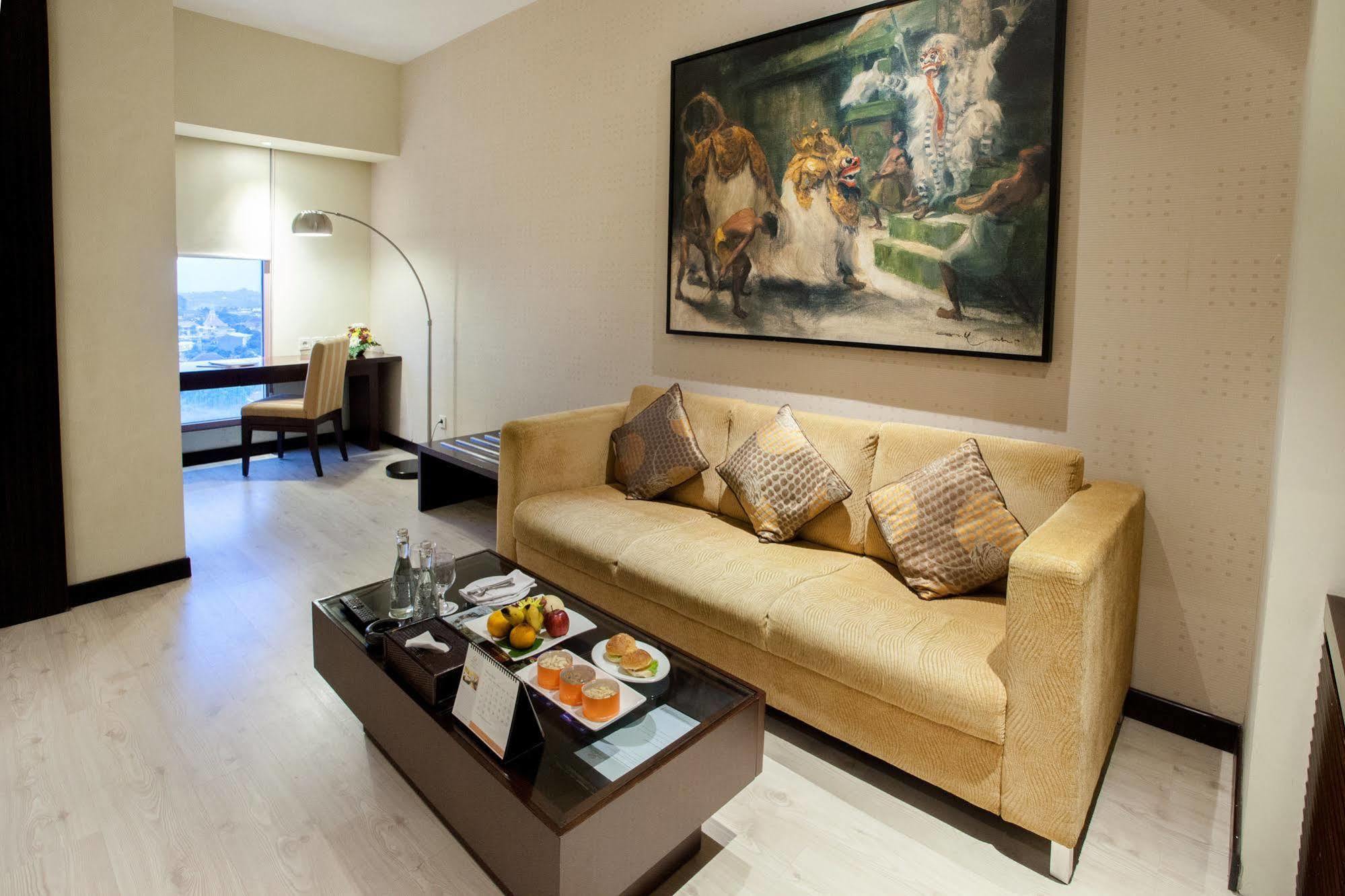 Grand Candi Hotel Σεμαράνγκ Εξωτερικό φωτογραφία
